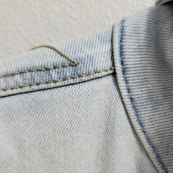 Light Wash Jean Jack Plus Size 3x - Picture 9 of 10